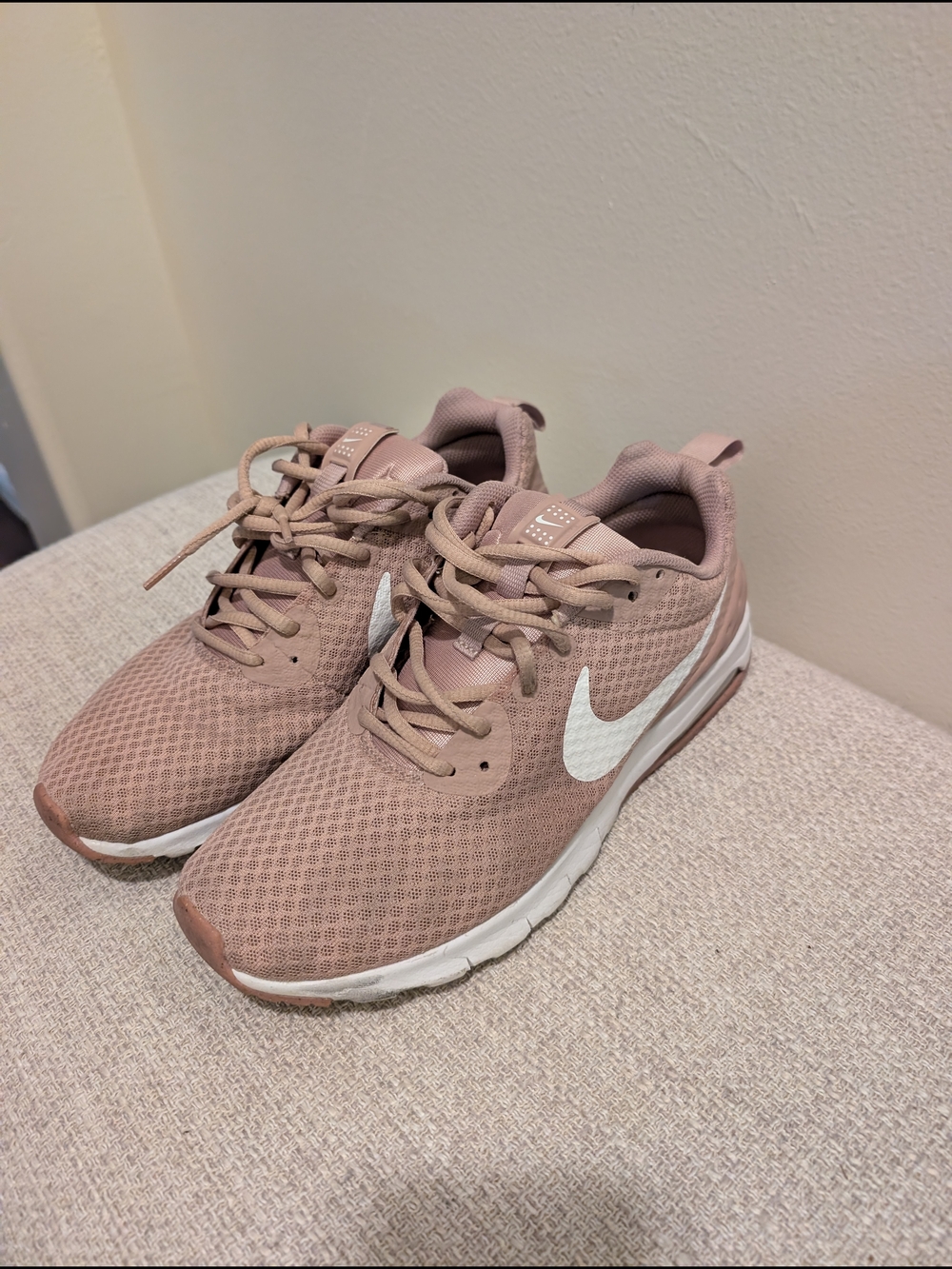 Nike Women's Air Max Motion Shoes